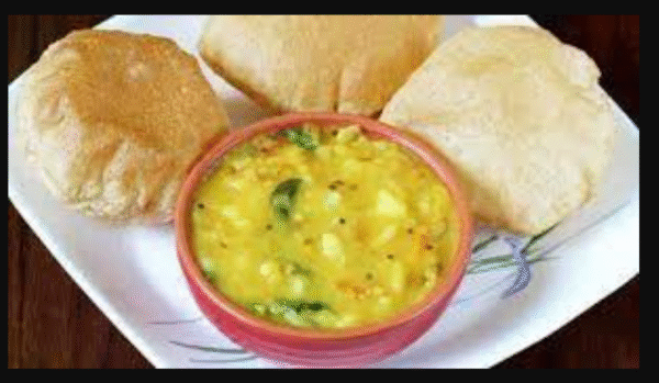 Aloo Poori (3)